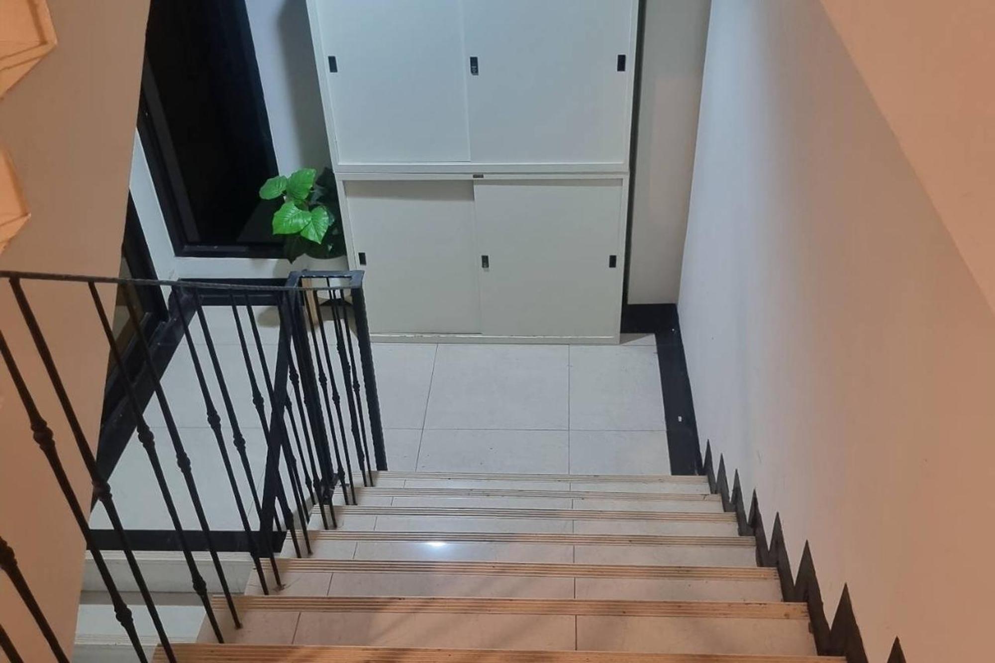 Bnb98 Silom Hotel 방콕 외부 사진