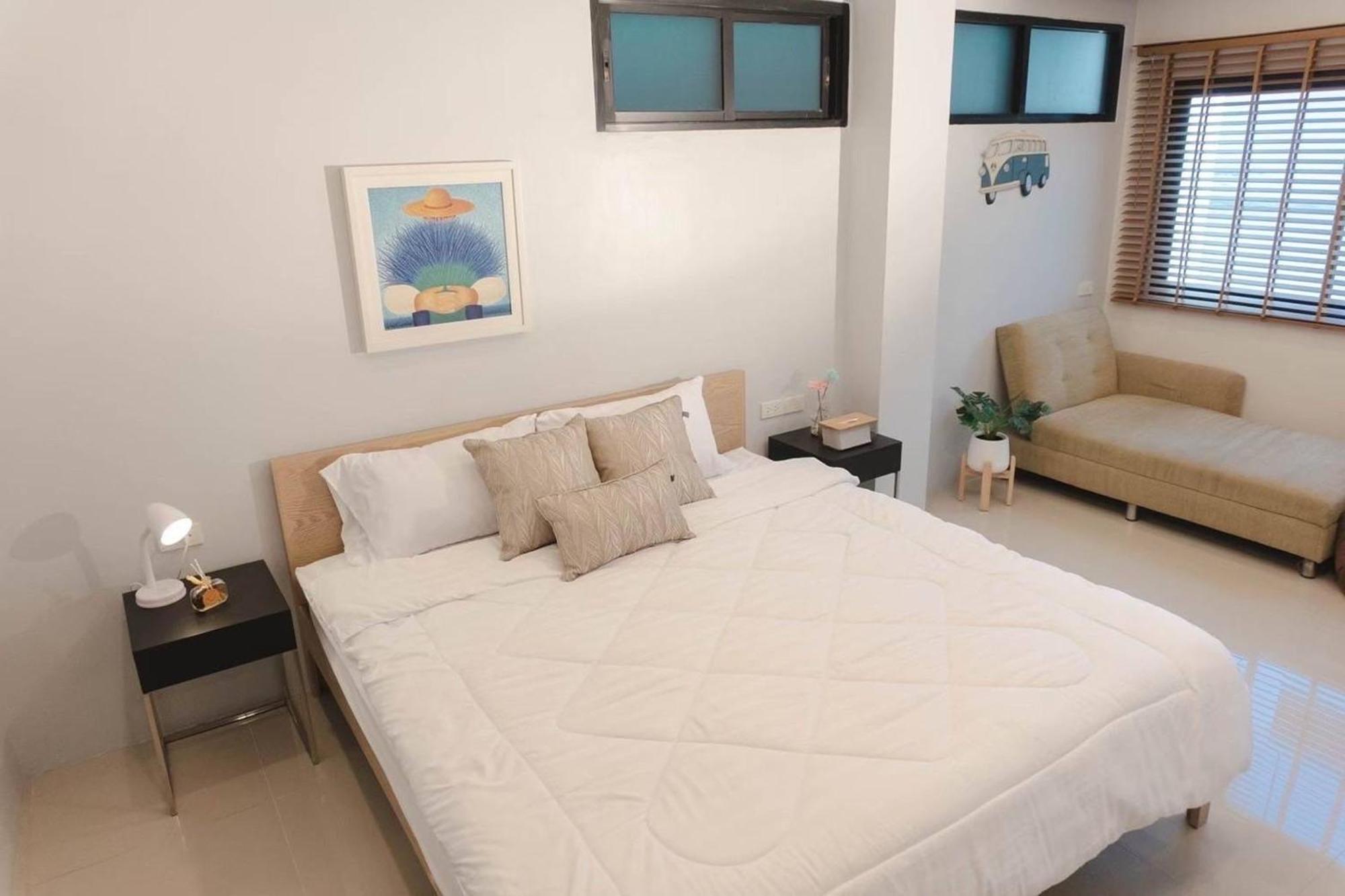 Bnb98 Silom Hotel 방콕 외부 사진