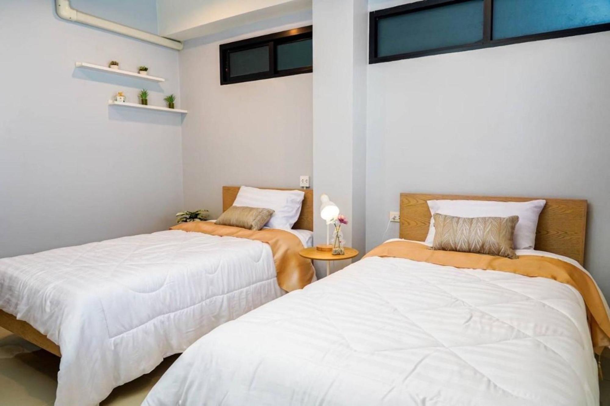 Bnb98 Silom Hotel 방콕 외부 사진