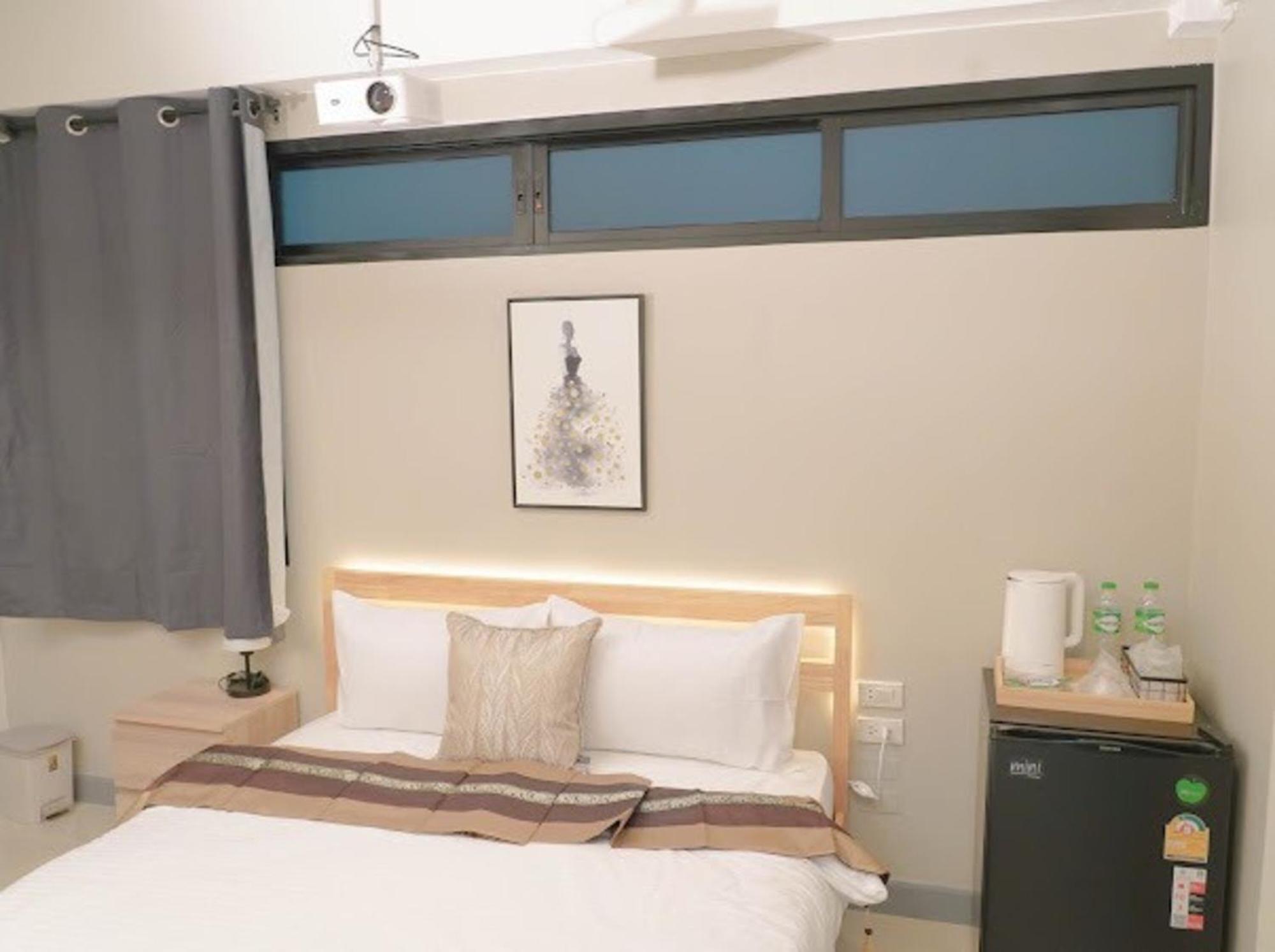 Bnb98 Silom Hotel 방콕 외부 사진