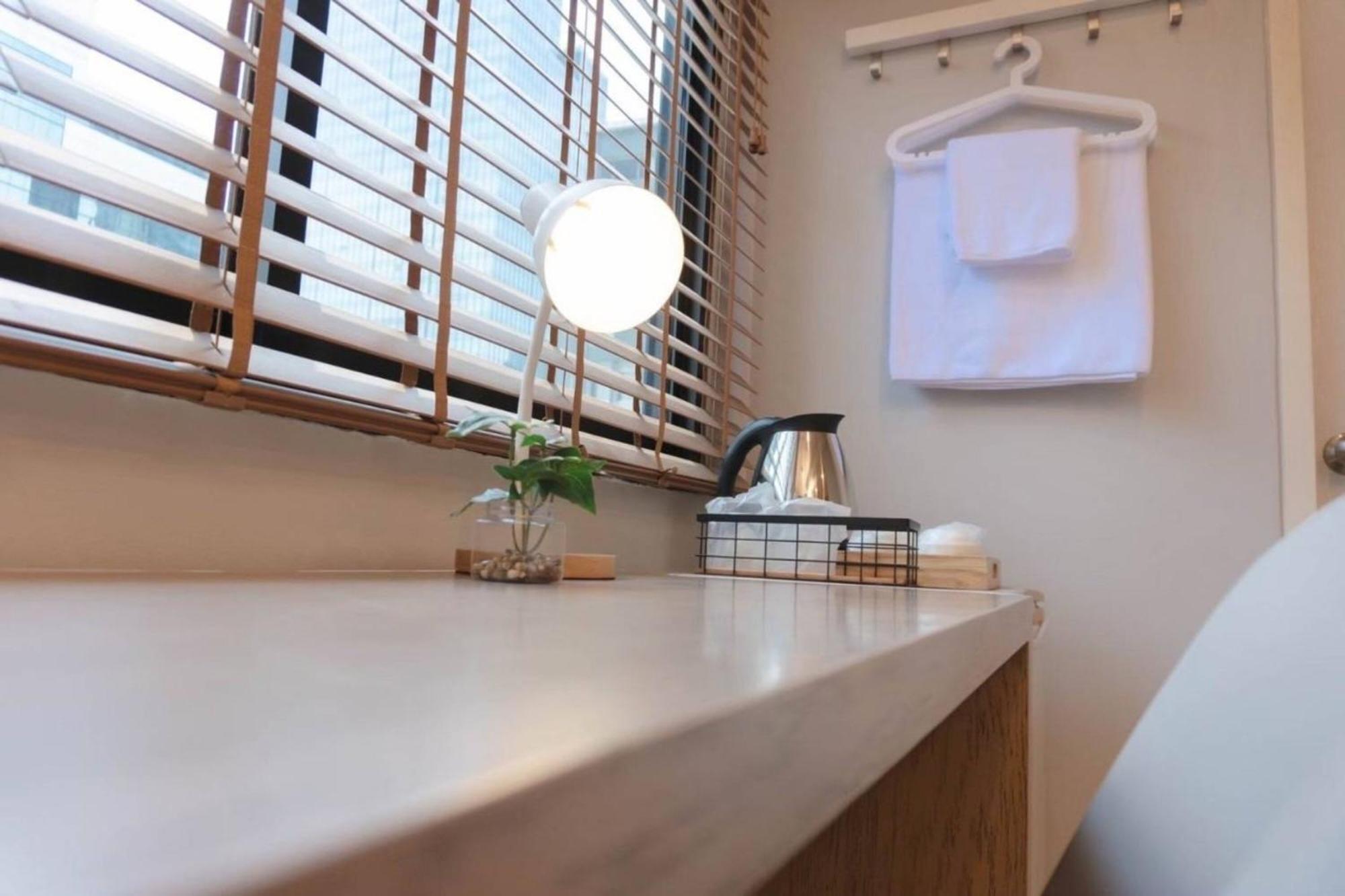 Bnb98 Silom Hotel 방콕 외부 사진
