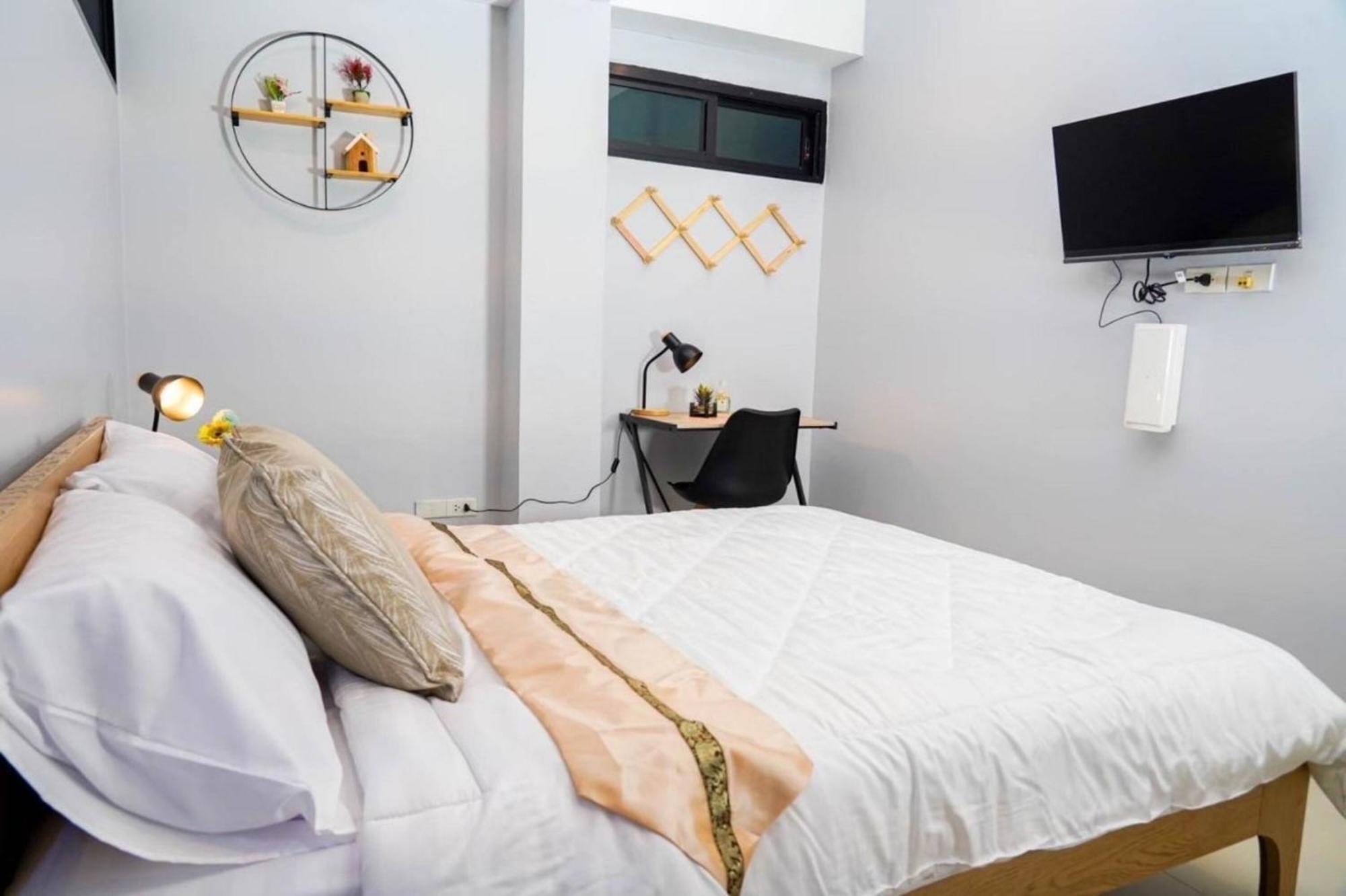 Bnb98 Silom Hotel 방콕 외부 사진